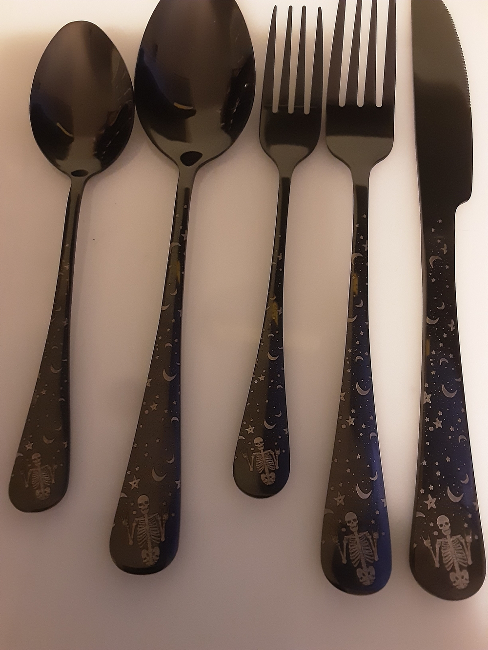 20 Pcs Stylish Gothic Cutlery Srainless Steel Matte Skeleton Tableware Set (42)
